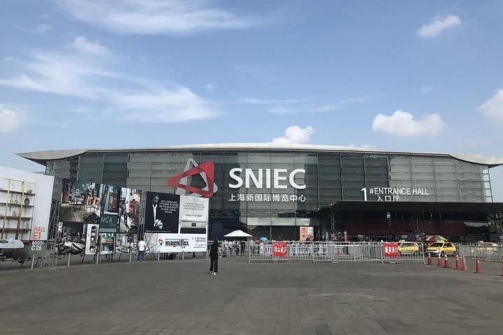 上海新国際博覧センター（SNIEC）から上海ダウンタウンへの移動
