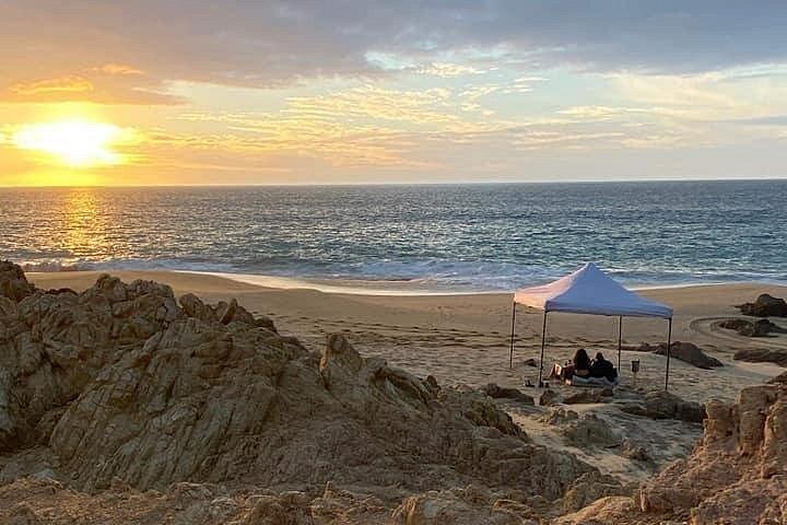 Cabo San Lucas Private Sunset Horseback Ride and Beach Dinner