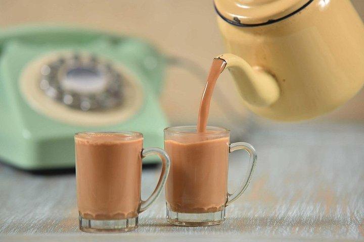 Tour gastronomico locale tradizionale di Kuwait City con la guida kuwaitiana