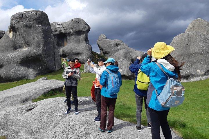 Caving Adventure with Optional Castle Hill Rocks Tour