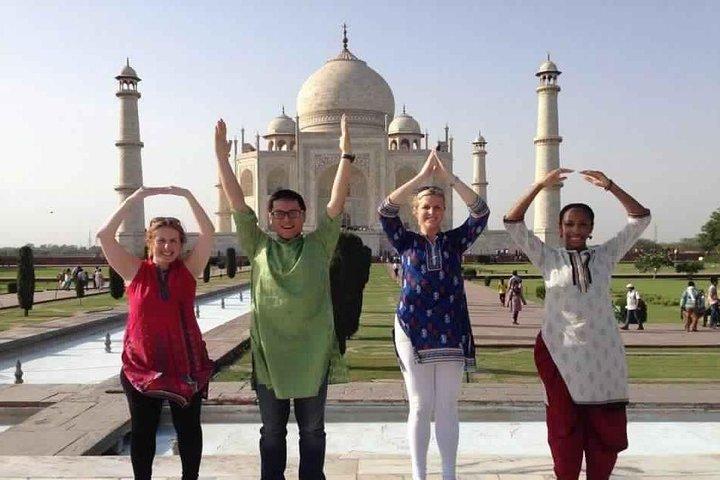 Tour di Agra Full Day tutto compreso con emozionanti attività da Delhi in auto