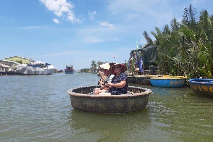 Excursão Terrestre: Hoi An Countryside Bike Tour from Tien sa ou Chan May Port