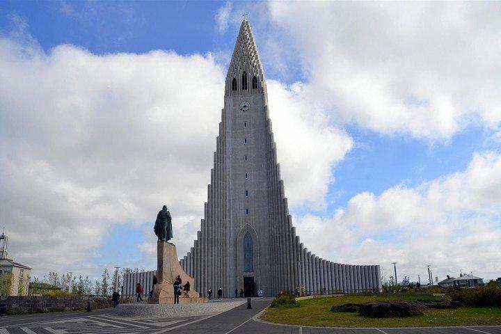 Reykjavik Excursion & Blue Lagoon. Privat dagstur