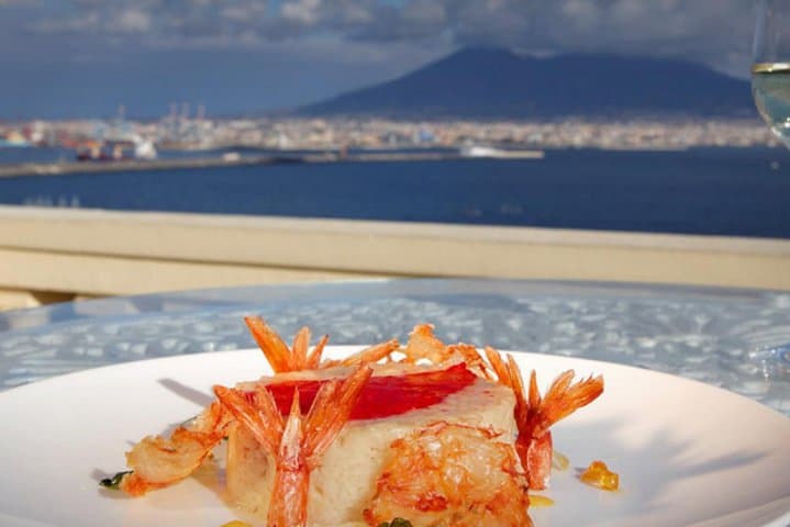 Naples: Romantic Gourmet Dinner on the Rooftop Terrace