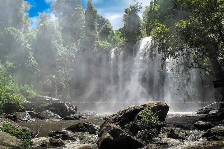 Angkor Wat de 2 días con templos en Small Circle y Kulen Waterfall