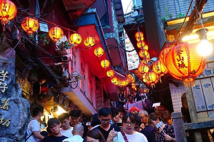 Visite privée personnalisée de Keelung Port Shore