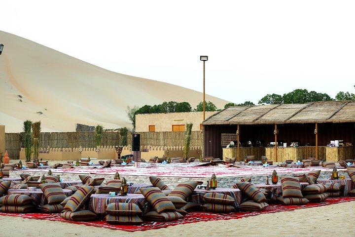 Safari dans le désert d'Abu Dhabi et dîner barbecue