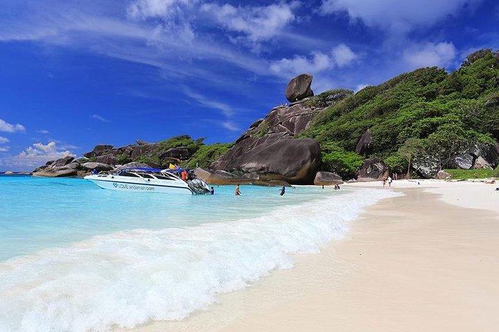 Viagem de um dia para mergulho com snorkel nas Ilhas Similan pelo amor Andaman de Phuket