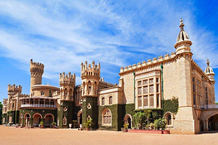 Bengaluru Highlights: Private Full‑Day Tour with Guide