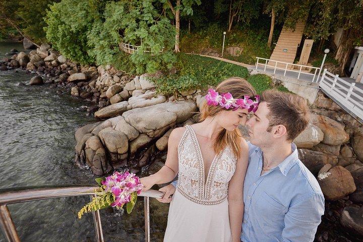 Flitterwochen mit Fotografenservice in Phuket