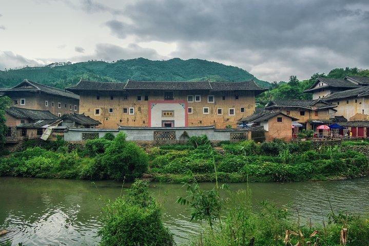 FujianTulou Cluster Tour mit Unterkunft in Chuxi und Transfers von Xiamen
