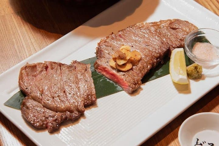 Enjoy Wonderful Wagyu And Sake In Shinjuku