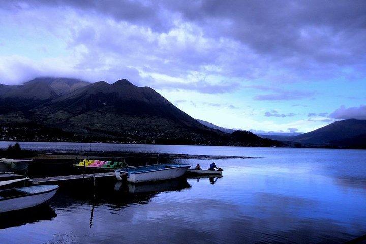 Day trip Otavalo & Cotacachi+ Visita a la Laguna San Pablo desde Quito