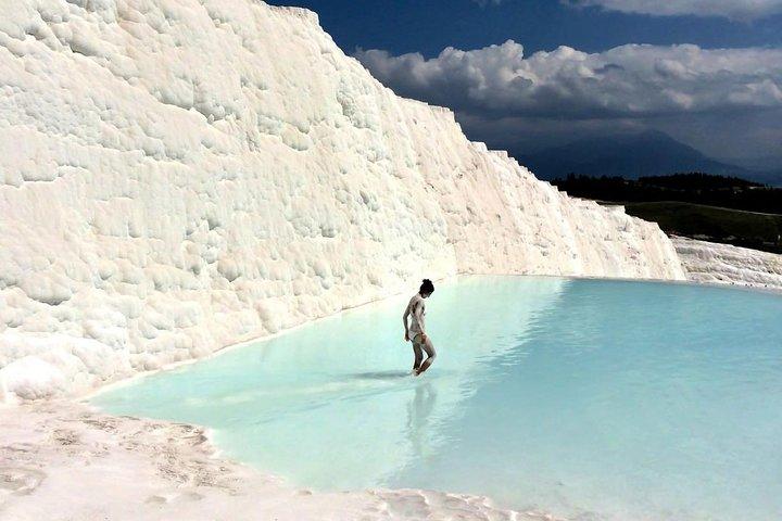 Tour di un'intera giornata a Pamukkale e Hierapolis
