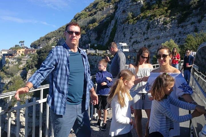 Group tour from Naples to Sorrento /Positano/Amalfi .