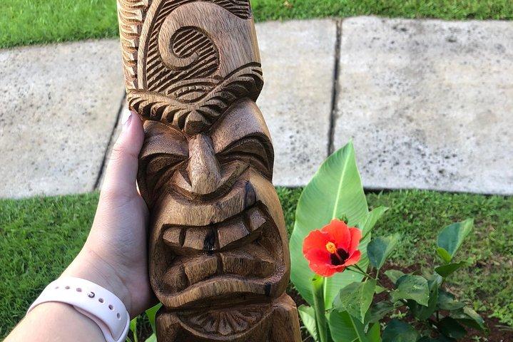 Esperienza di scultura culturale polinesiana a Kona