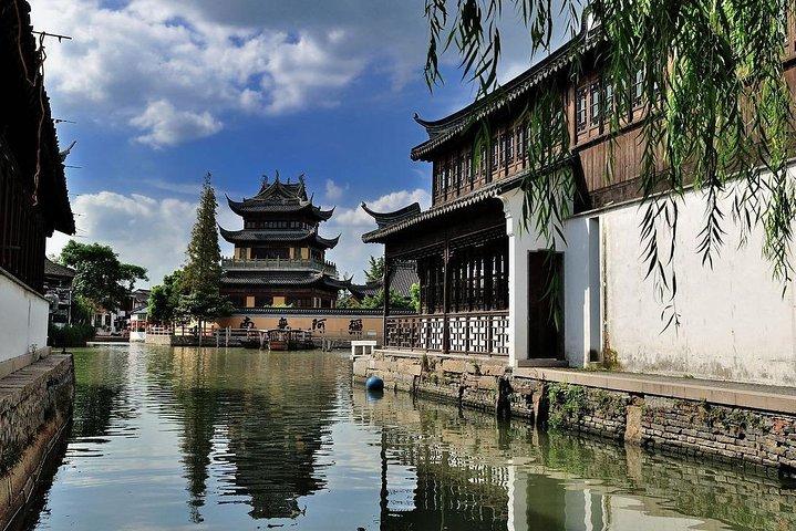Visite privée de Shanghai à Zhujiajiao Water Town et la plus haute tour