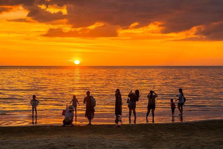 Speed Boat Private Sunset Snorkeling and sightseeing from Samui