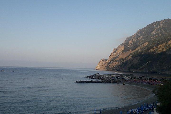 Le Cinque Terre Paddleboarding