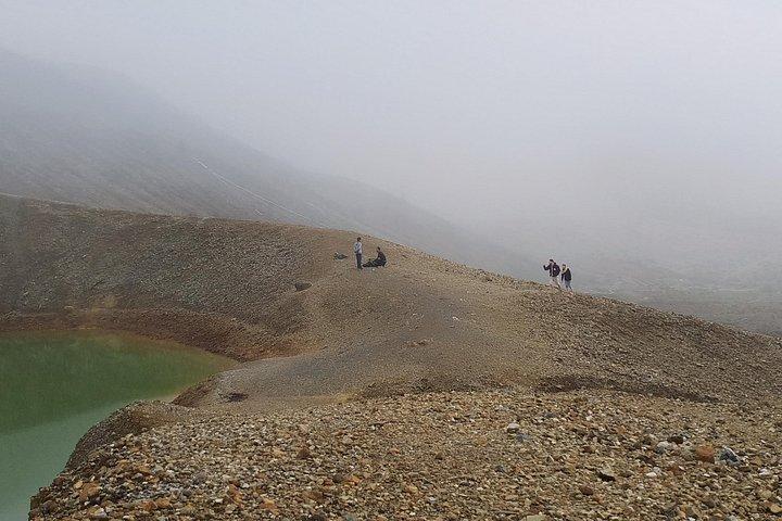 パパンダヤン火山ガルトツアー。日帰り乗車券等全て含む