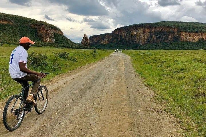 Day Trip To Crescent Island And Hells Gate National Park