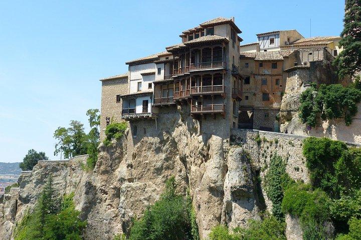 Tour a Cuenca y Toledo en un día desde Madrid con guía privado