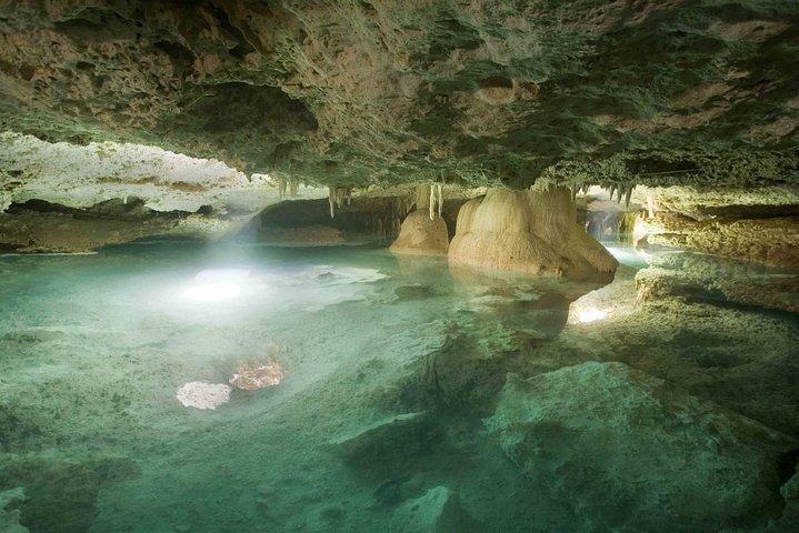 トゥルムアドベンチャー（考古学ゾーン - Atv-ziplines-cenote-lunch-drinks-rappel）