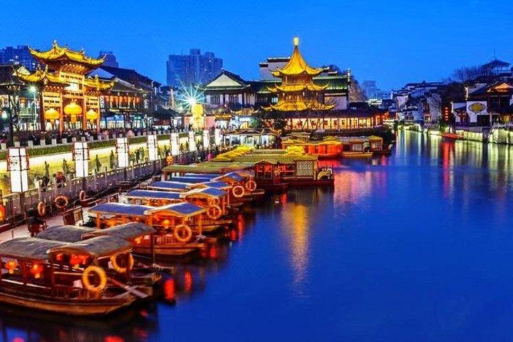 Visite privée flexible d'une demi-journée de la ville de Nanjing avec croisière nocturne