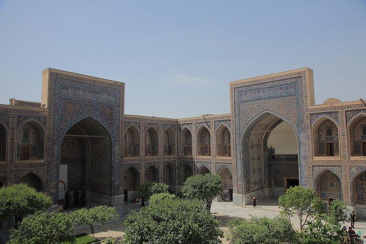 Tour de 11 días: ¡Ciudades mágicas de Uzbekistán! ¡Descubre The Great Silk Road con nosotros!