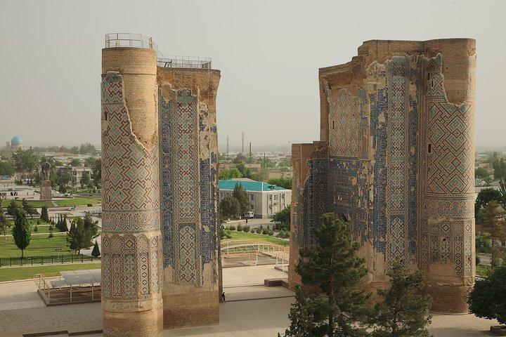 Tour de 11 días: ¡Ciudades mágicas de Uzbekistán! ¡Descubre The Great Silk Road con nosotros!