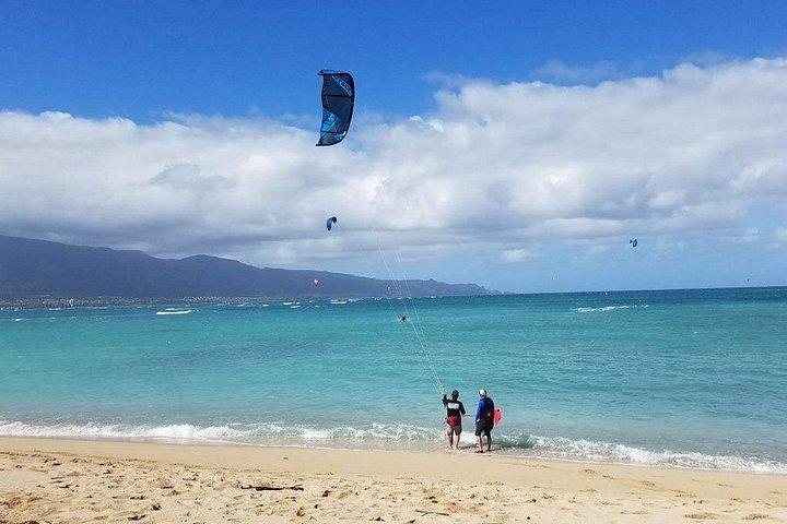 Maui Small Group Kiteboarding Lesson - Kite Beach