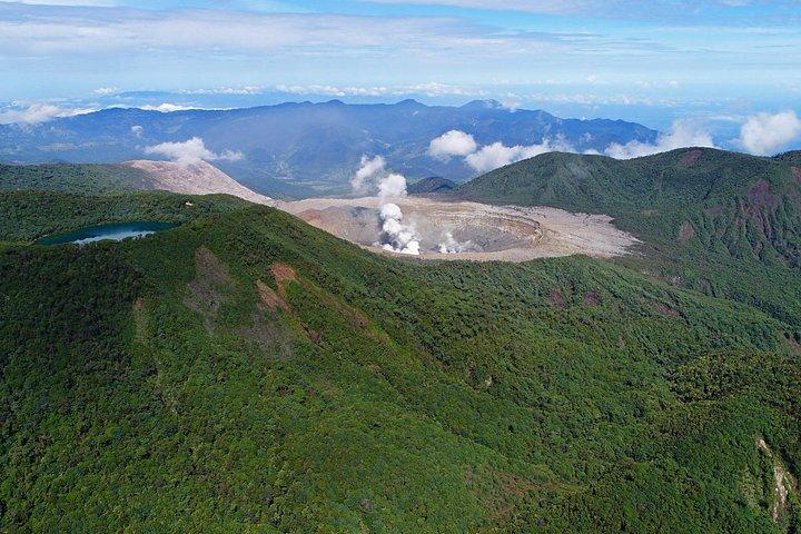 ポアス火山、コーヒー＆クラフトツアー-サンホセからグレーシア＆サルキ
