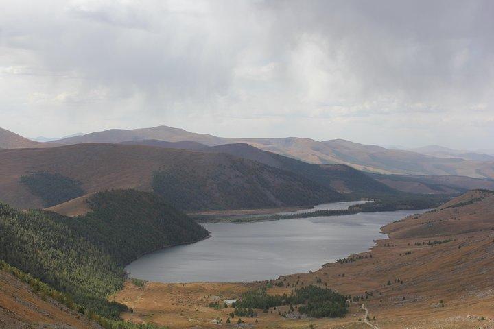 Tour della Mongolia di 16 giorni - dal deserto del Gobi alla steppa e alla cultura