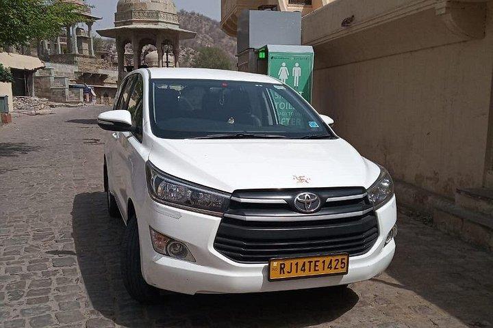 Full-Day Ajmer and Pushkar Guided Sightseeing Private Trip