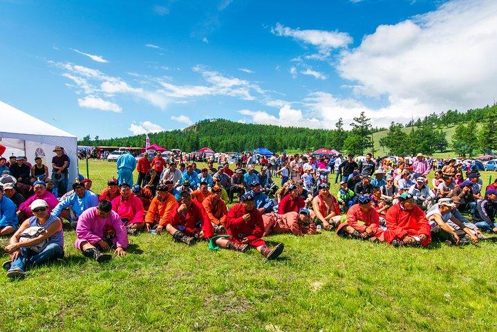 8日間のナーダム祭とゴビ砂漠