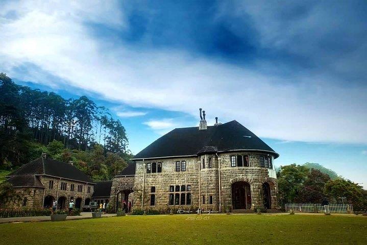 Adisham Bungalow Visit with a Short Scenic Train Journey