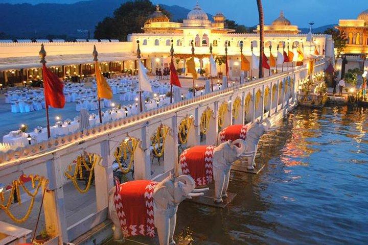 Tour a piedi della città vecchia di Udaipur