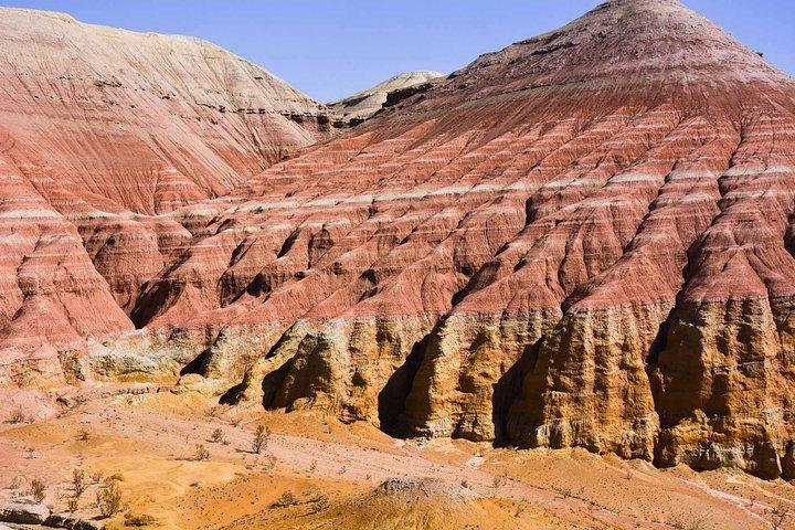Circuit de 5 jours à travers Altyn-Emel, le canyon Charyn, les lacs Kolsai et Kaindy