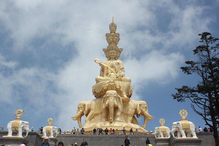 2 dages Leshan Mt.Emei High Speed Train Tour