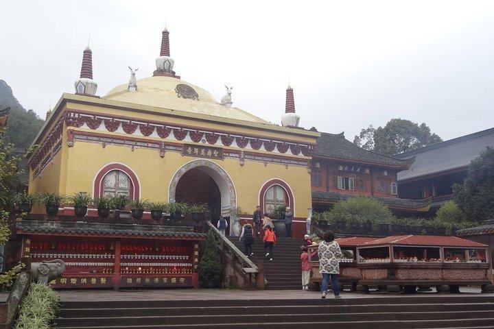 2 dages Leshan Mt.Emei High Speed Train Tour