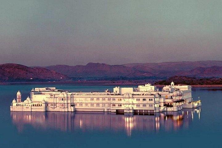 12 - Day Delhi, Agra & Rajasthan Tour : Forts, Palais & Culture