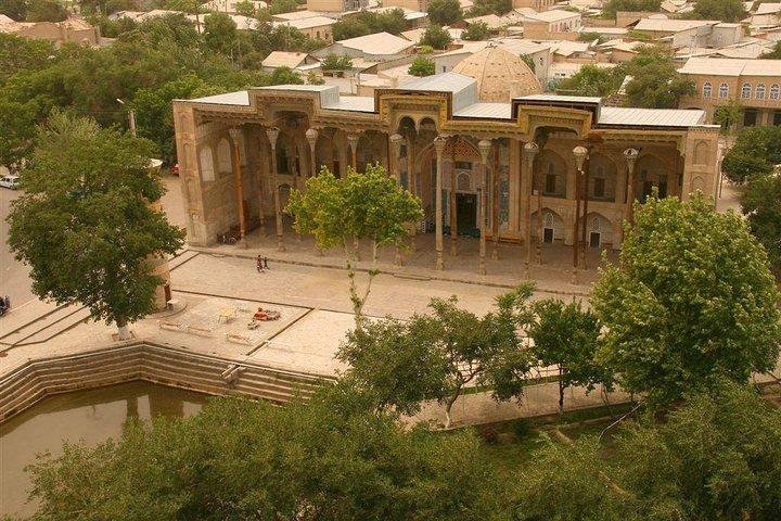 Circuit Tachkent-Samarkand-Boukhara-3 nuits / 4 jours