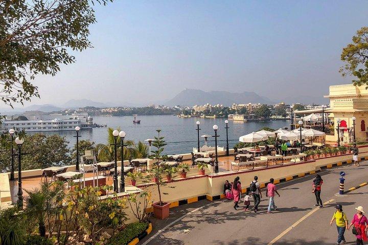 Journée complète privée Udaipur Trois roues Tuk Tuk Sightseeing