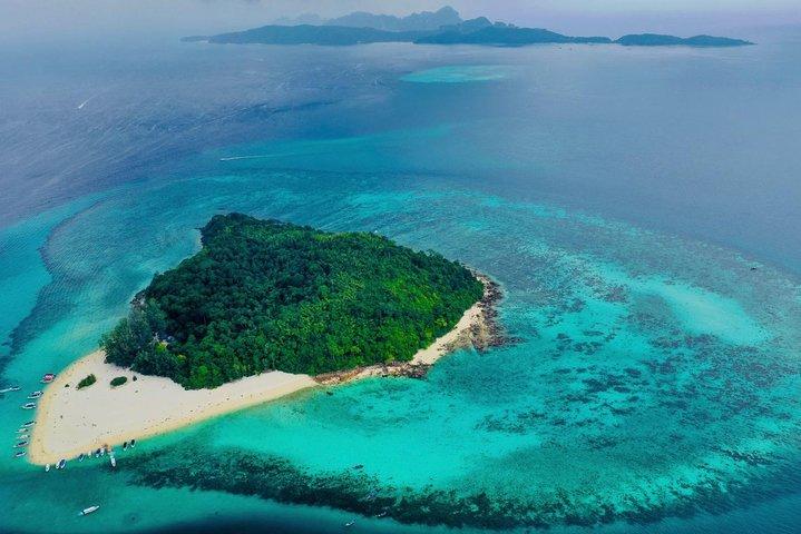 Tour de 12 Islas por la noche