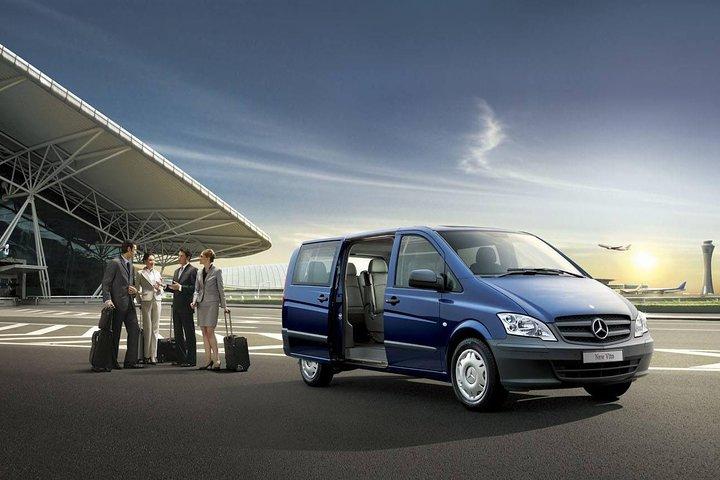Servizio di trasferimento dall'aeroporto (PEK) con autista privato (non in inglese)