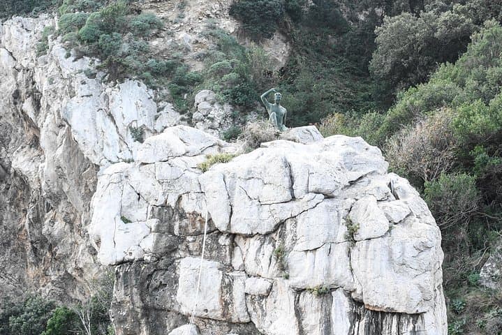 Capri Mini Cruise and City Sightseeing Day Trip from Naples
