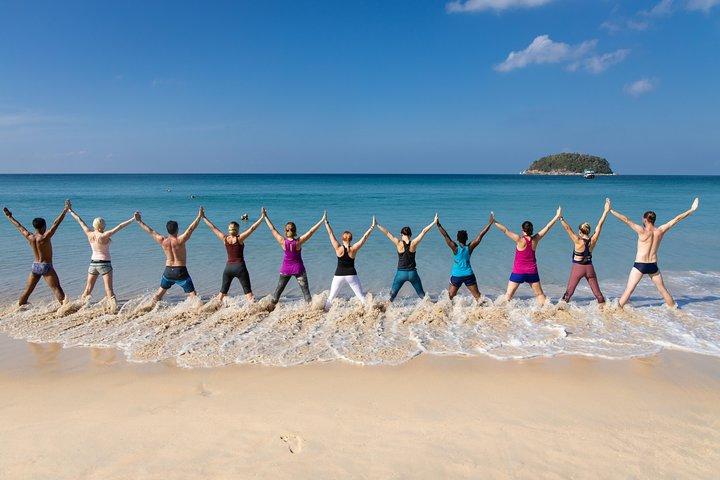 Strandyogaklas in Phuket