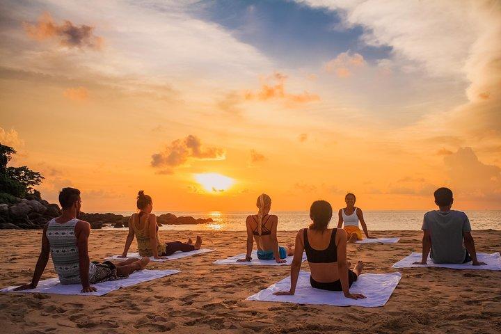 Strandyogaklas in Phuket