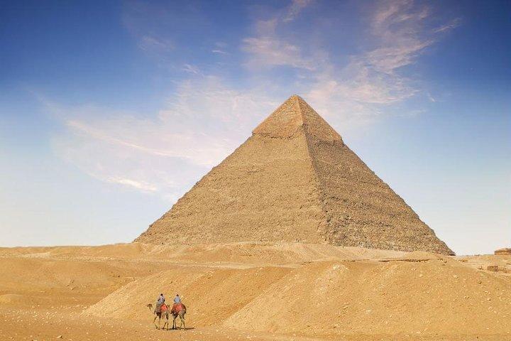Excursão de dia inteiro Pirâmides Memphis e Sakara