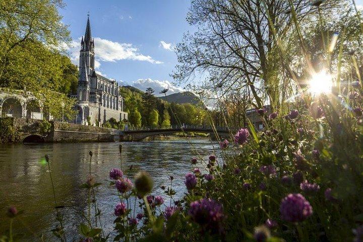 Visita ao Santuário de Lourdes a partir de San Sebastian/Biarritz/Bayonne